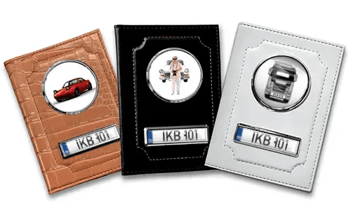 Standardowa okładka na dokumenty dla babci z autem/zdjęciem i tablicą rejestracyjną