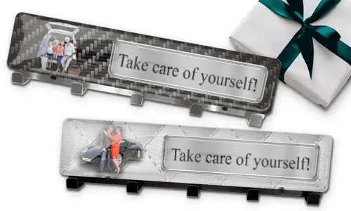 Wieszak na klucze ze zdjęciem dziadka i tablicą rejestracyjną lub własnym tekstem