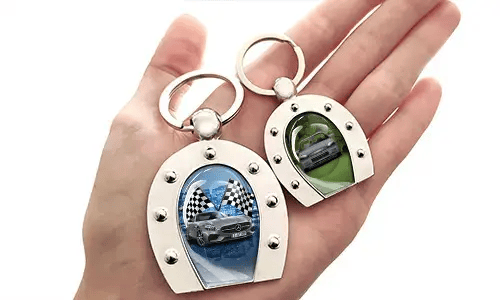 Avaimenperä hevosenkenkä