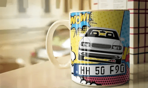 4 auto comic on the table