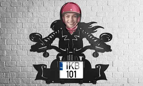 gallery-keyholder-wall-motorcycle-rider-skeleton-face-license-plate-and-text-printed-1