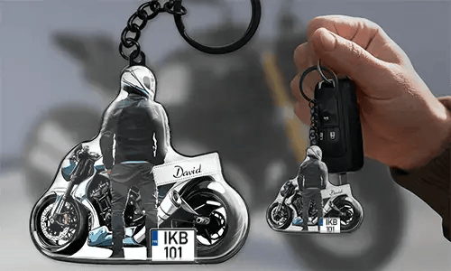 gallery-personalised-keychain-motorcycle-with-name-3