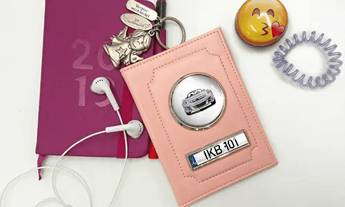 gallery-photo-car-documents-holder-pink-2 gallery-photo-car-documents-holder-pink-2